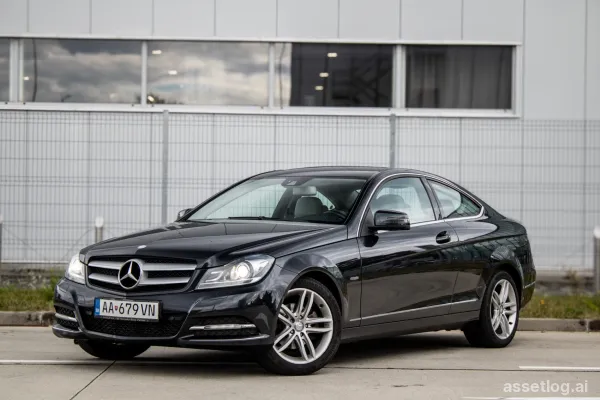 Mercedes-Benz C-Klasse Coupé 180 RWD 115kW Automatik / Finanzierung möglich / Inzahlungnahme