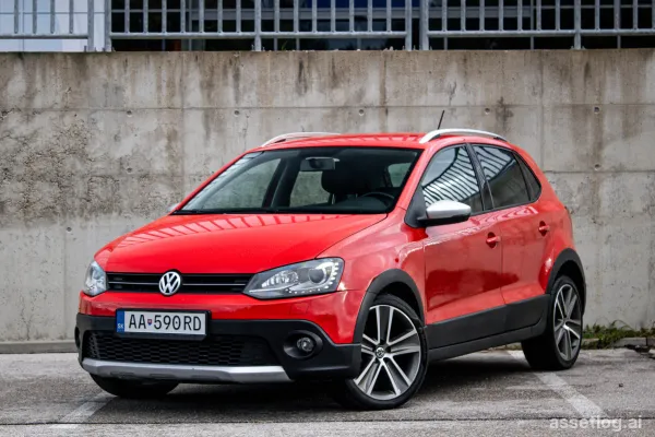 Volkswagen Polo Cross 1.6 TDI DSG, 66kW (2011) / AJ NA SPLÁTKY / PROTIÚČET /