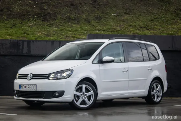 Volkswagen Touran 2.0 TDI DSG, 103kW (2012) / AVAILABLE FOR INSTALLMENT PAYMENTS / TRADE-IN ACCEPTED /