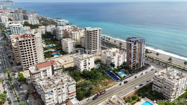 Seafront Flats in a Well-Equipped Complex in Alanya Mahmutlar