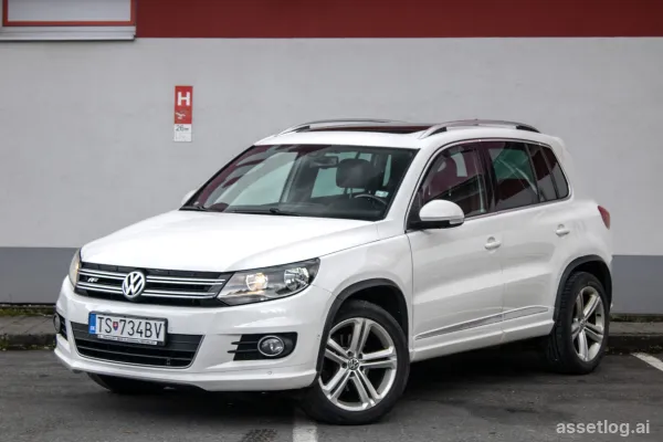 Volkswagen Tiguan 2.0 TDI BMT / 81kW / M6 / WARRANTY / FINANCING AVAILABLE / TRADE-IN ACCEPTED