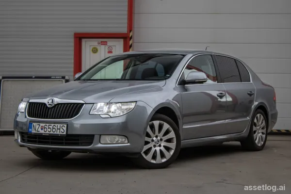 Škoda Superb 2.0 TSI DSG, 147kW, A6 / FINANCING AVAILABLE / TRADE-IN ACCEPTED /