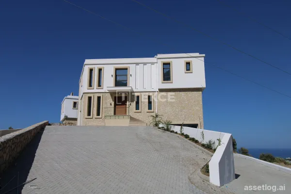 Samostatná vila s výhledem na moře a prostornou zahradou v Girne, severní Kypr