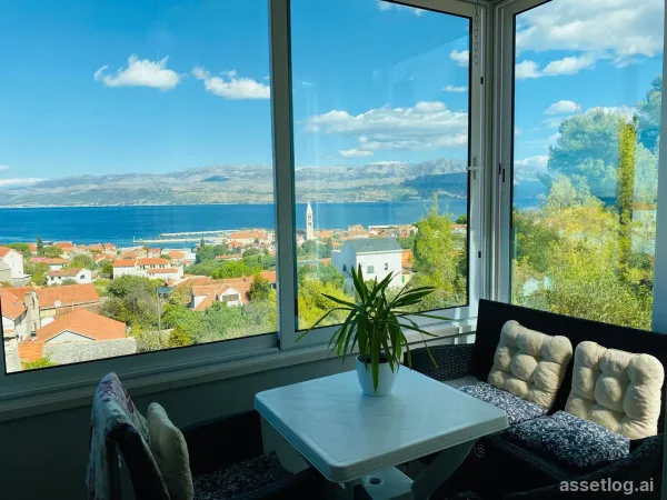 Brač, apartmán na prodej