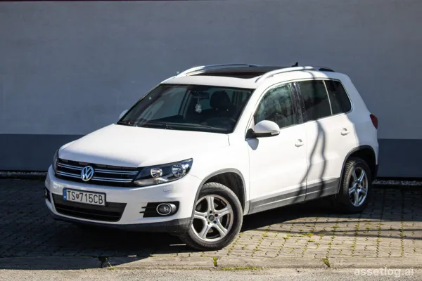 Volkswagen Tiguan 2.0 TDI 4x4, 103kW (2011) / AVAILABLE FOR INSTALLMENTS / TRADE-IN ACCEPTED /