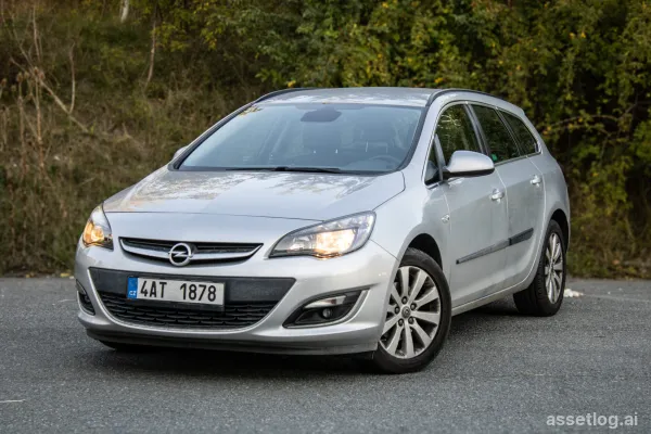 Opel Astra ST Cosmo 81kW 2015
