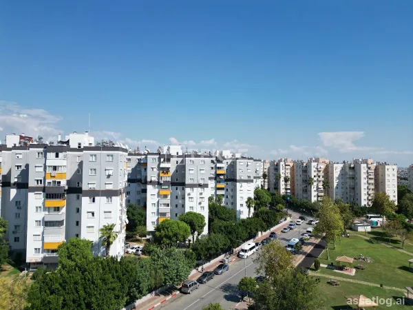 Prostorný byt v komplexu blízko tramvajové stanice v Kepez Antalya
