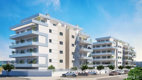 Located in the vibrant city of Fuengirola, this residential complex offers a variety of housing options that cater to…