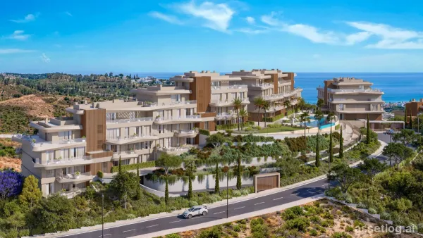 25 Neubau-Wohnungen und Erdgeschosswohnungen in Las Lagunas de Mijas mit Meerblick