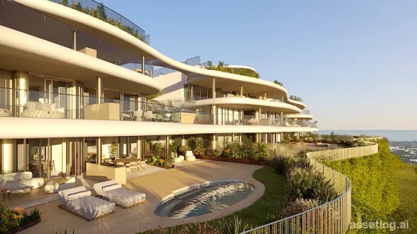 Located in the exclusive area of Benahavís, this apartment offers a unique living experience with sea views