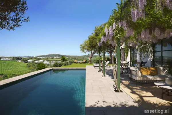 Located in the charming setting of Casares, these exclusive villas offer an unparalleled living experience