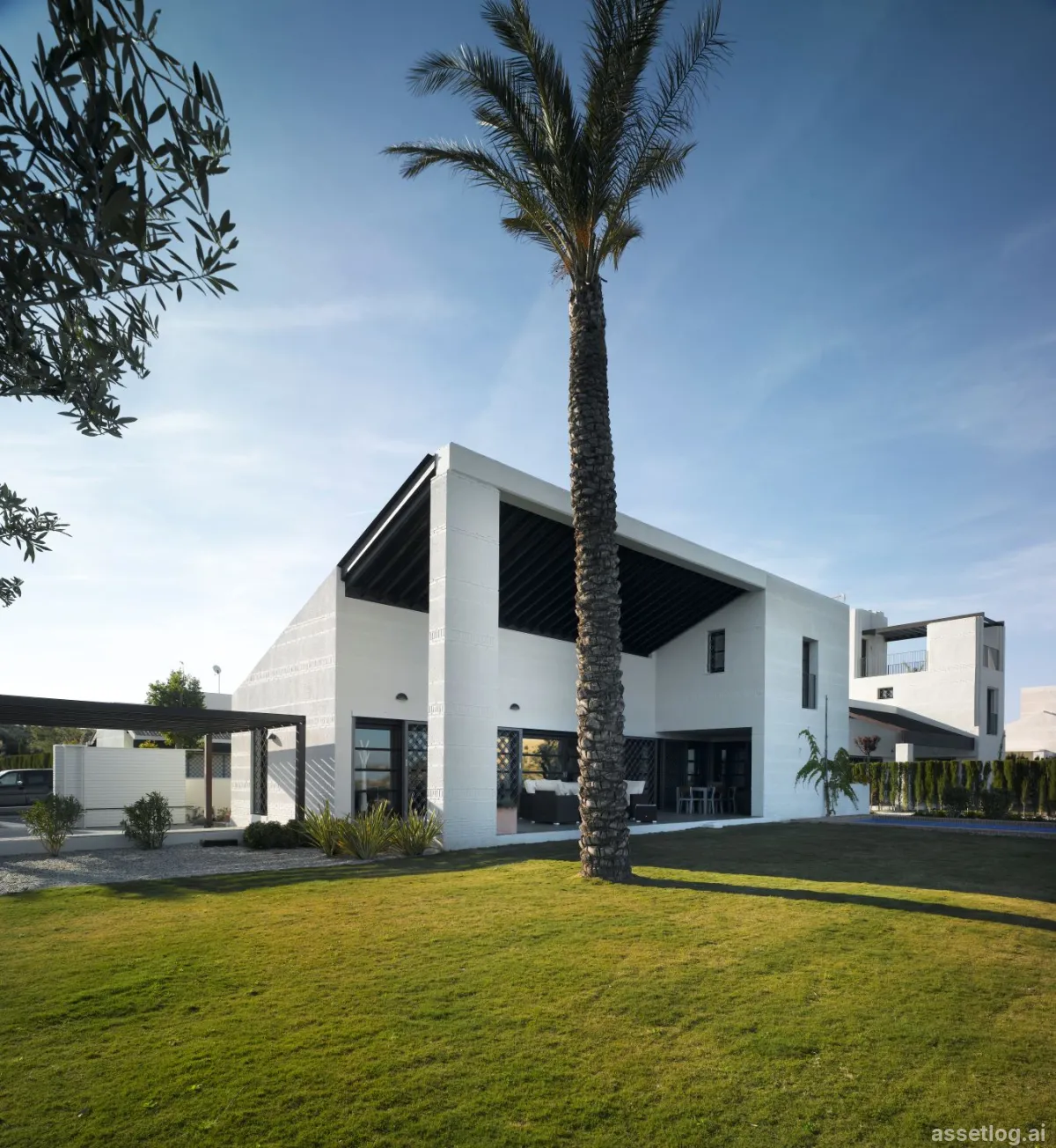 Asset photo 1