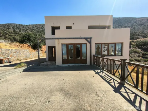 Samostatný dům 357 m² na Krétě