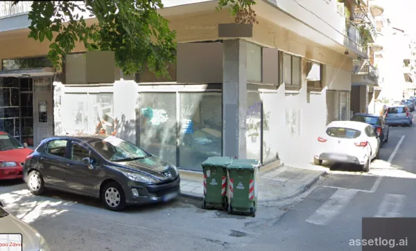 Commercial property 308 m² in Thessaloniki