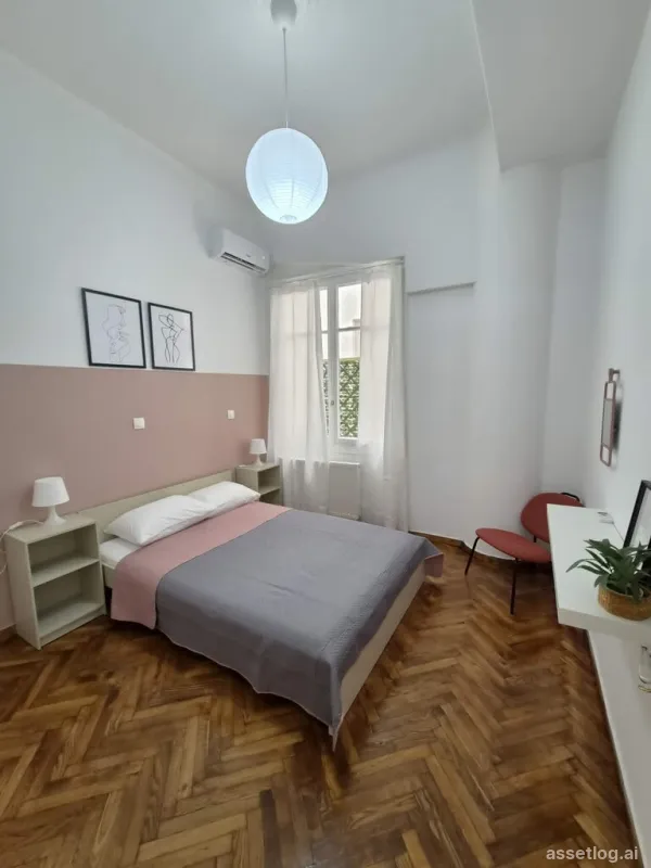 Flat 65 m² in Athens