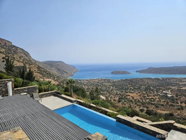 Villa 290 m² in Crete