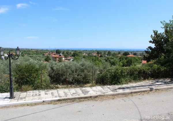 Land 995 m² on the Olympic Coast