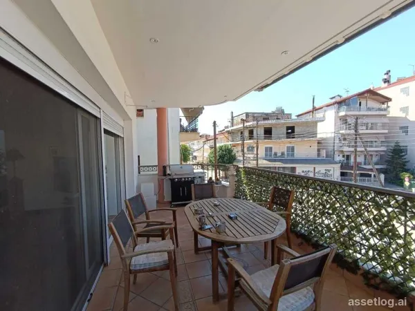 Flat 176 m² on the Olympic Coast