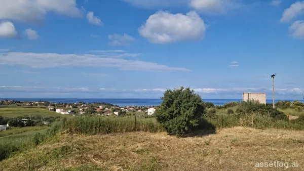 Land 1734 m² in Chalkidiki