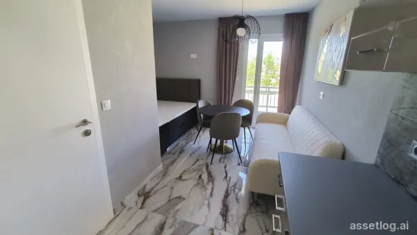 Flat 19 m² on the Olympic Coast