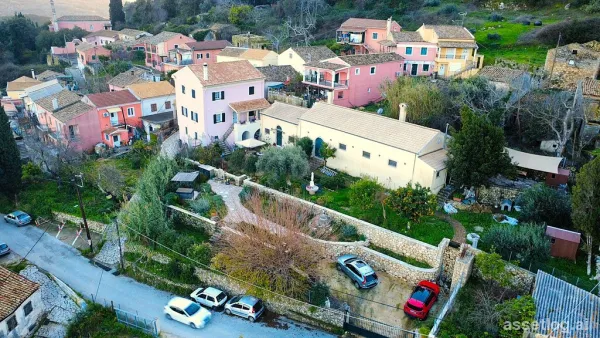 Villa 485 m² in Corfu