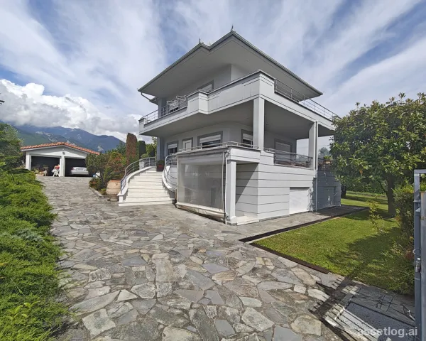 Detached house 205 m² on the Olympic Coast