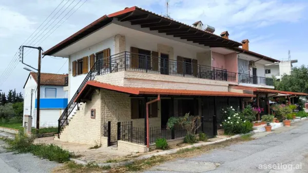 Maisonette 112 m² on the Olympic Coast