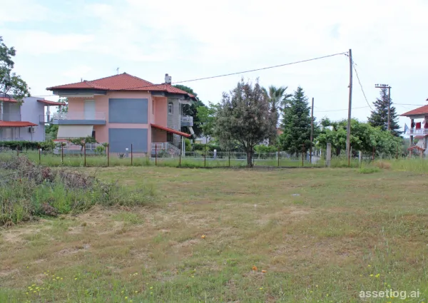 Land 545 m² on the Olympic Coast
