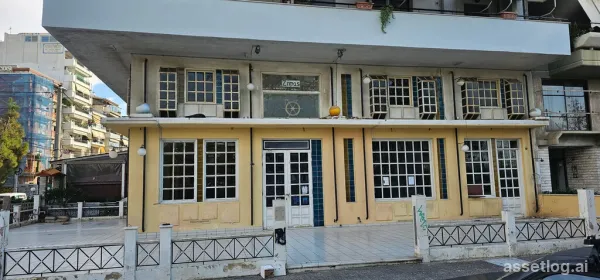 Commercial property 274 m² in Athens