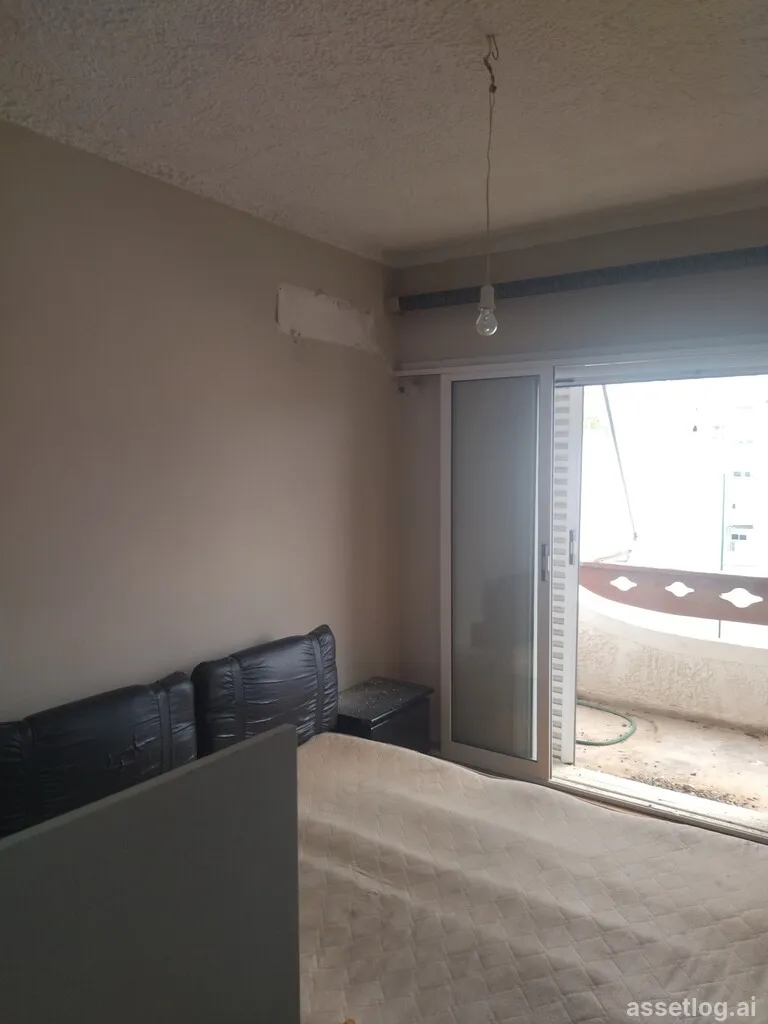 Asset photo 1