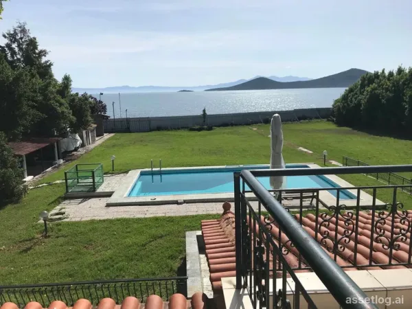 Vila 525 m² v centru Řecka