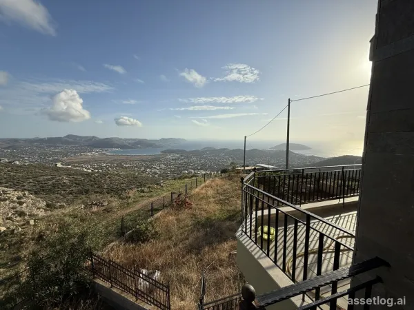 Detached house 250 m² in Athens
